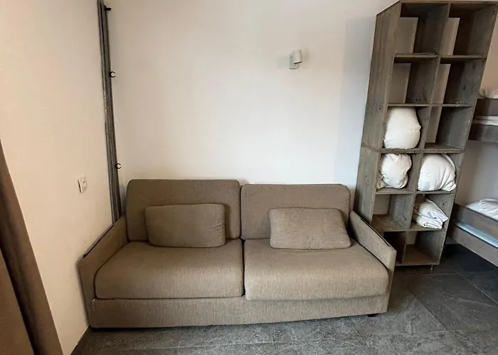 - Inout - 4 Beds Flat Al-208 Apartment