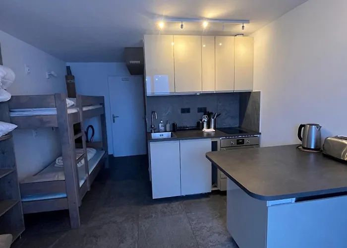 4-guest In Heart Of * فال تورُن